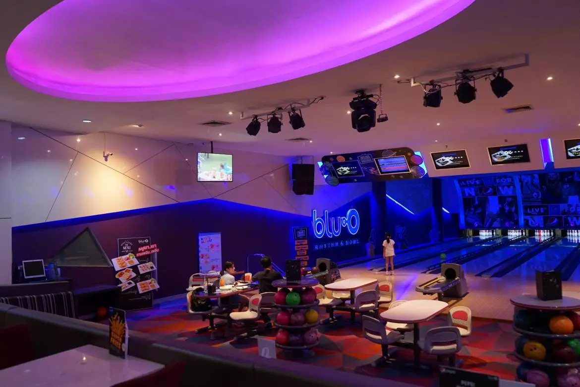 MAJOR RANGSIT (BOWLING) Portfolio ไฟประดับ ไฟตกแต่ง ไฟเทศกาล ไฟเวที